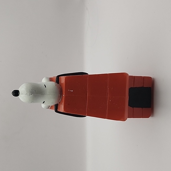 Vintage Snoopy Check Party Mix and Peanuts Bank - Picture 3 of 8